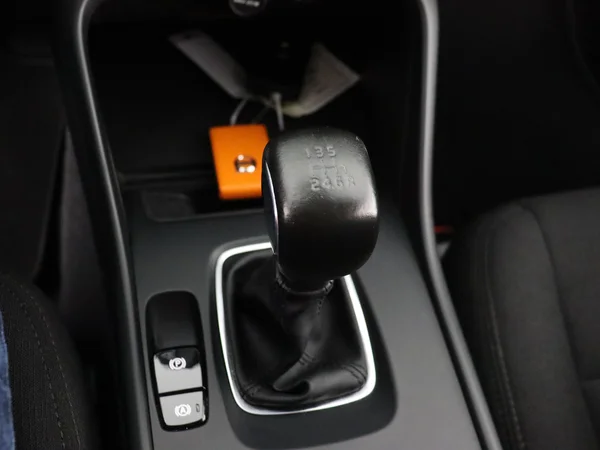 VOLVO XC40 (2021) — foto 4 van 29