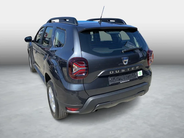 Dacia Duster (2022) — foto 16 van 20