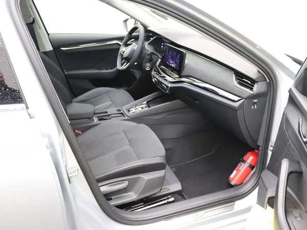 SKODA Octavia Combi (2025) — foto 16 van 26