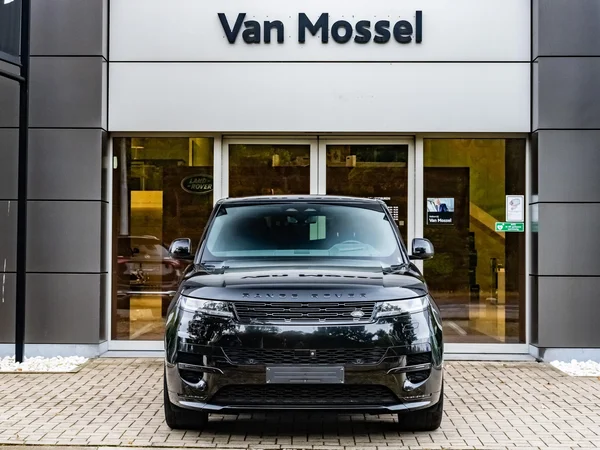 Land Rover Range Rover Sport (2023) — foto 12 van 23