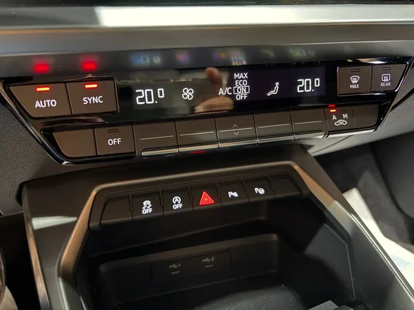 Audi A3 (2021) — foto 4 van 22
