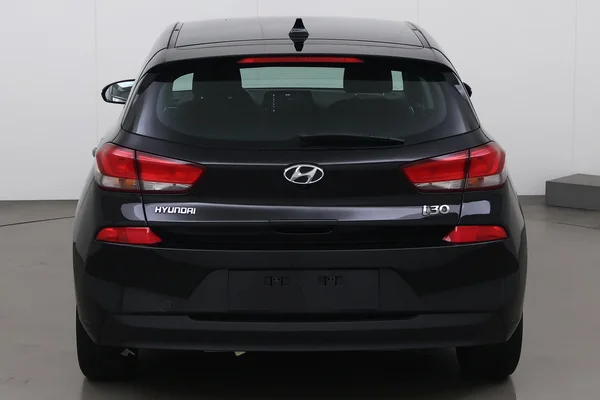 Hyundai i30 (2019) — foto 19 van 24