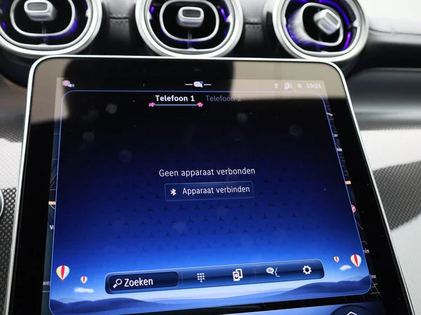 Mercedes-Benz GLC (2025) — foto 18 van 49