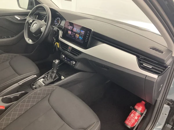 SKODA Scala (2021) — foto 6 van 36