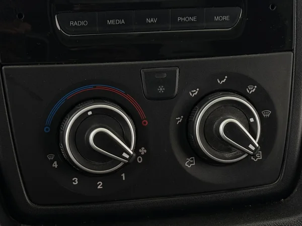 PEUGEOT Boxer (2021) — foto 16 van 23