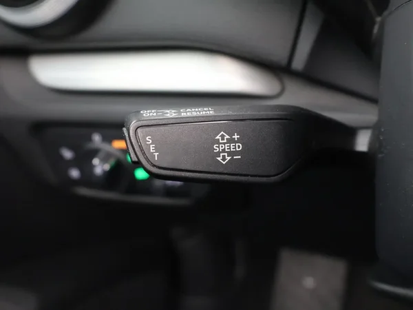 Audi A3 (2018) — foto 7 van 22