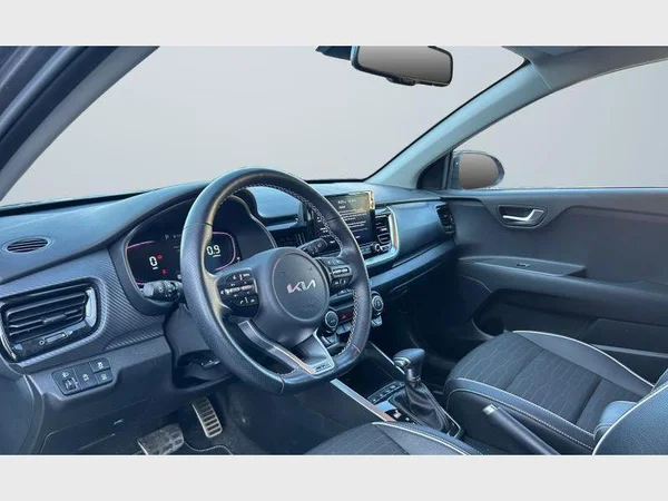 Kia Stonic (2024) — foto 30 van 31