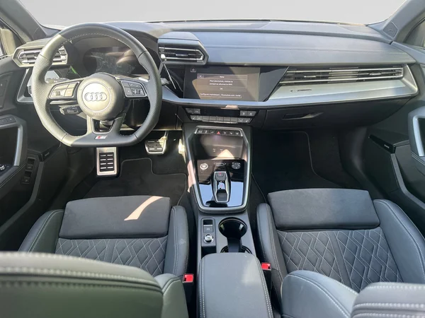 AUDI A3 Sportback PHEV (2025) — foto 21 van 24