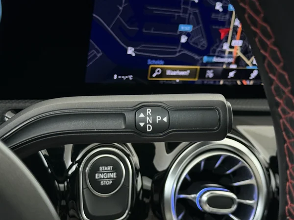MERCEDES A 250 (2020) — foto 4 van 33
