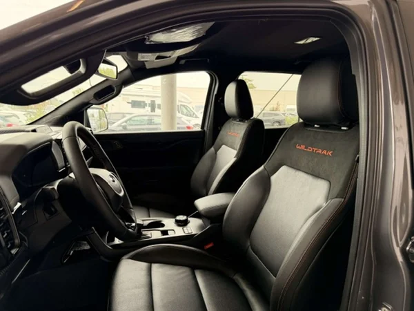 Ford Ranger — foto 2 van 22