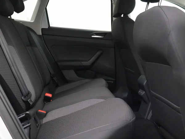 VOLKSWAGEN Taigo (2025) — foto 2 van 22