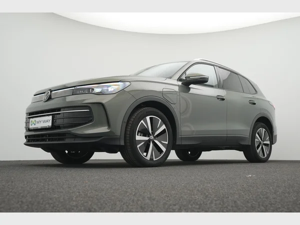 VOLKSWAGEN Tiguan eHybrid (PHEV) (2025) — foto 7 van 30