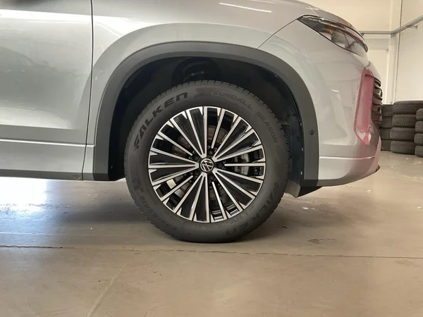 VOLKSWAGEN Tayron (2025) — foto 9 van 22
