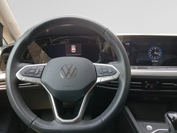VOLKSWAGEN Golf VIII (2025) — foto 11 van 14