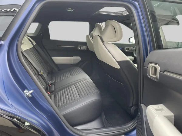Kia EV4 (2025) — foto 10 van 23