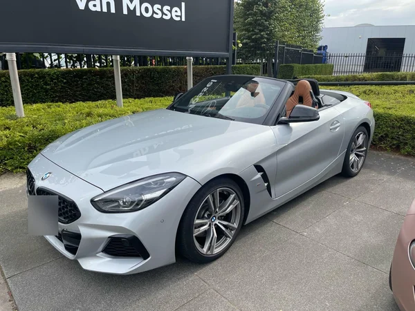 BMW Z4 (2022) — foto 5 van 8