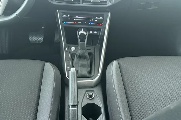 Volkswagen Taigo (2025) — foto 4 van 19