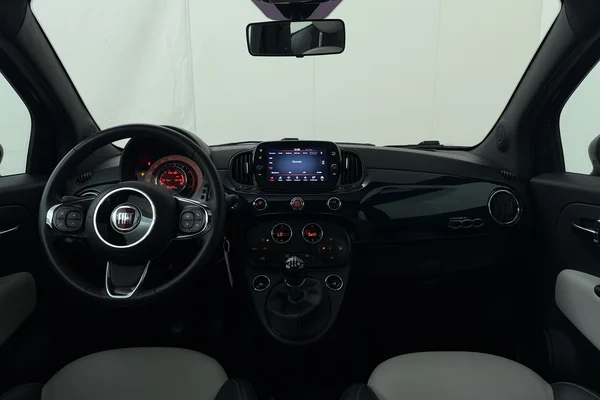 Fiat 500 (2021) — foto 19 van 19