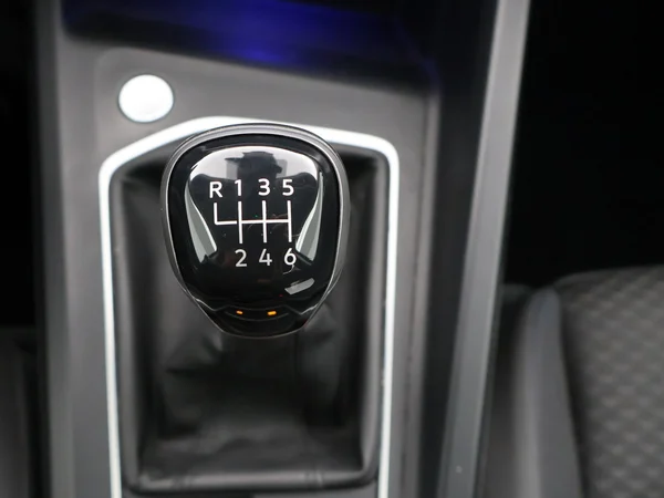 VOLKSWAGEN Golf VIII (2021) — foto 9 van 28