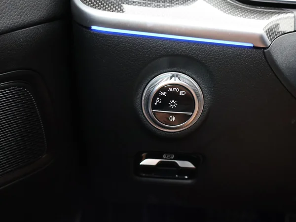 MERCEDES-BENZ C Break (2022) — foto 24 van 32