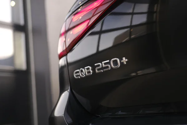 Mercedes-Benz EQB (2025) — foto 39 van 39