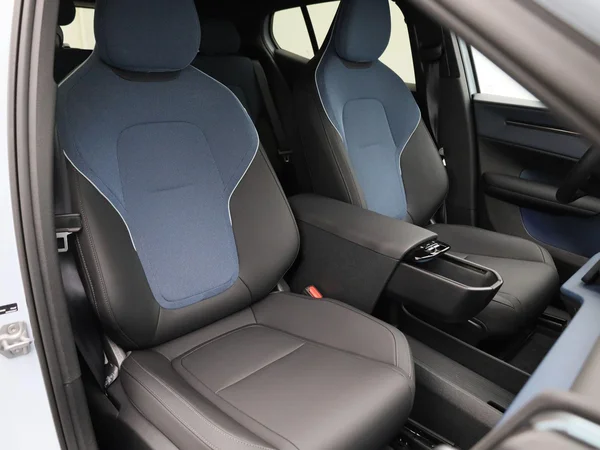 Volvo EX30 (2024) — foto 39 van 48