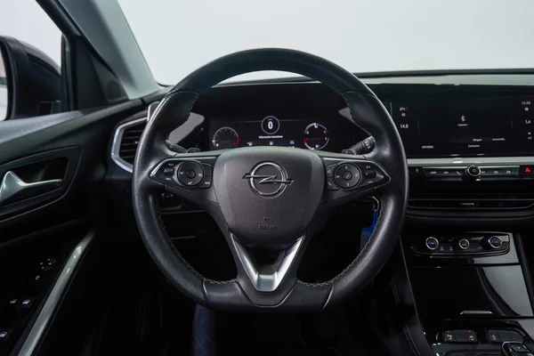 Opel Grandland (2023) — foto 9 van 49