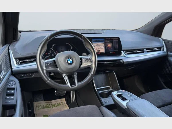 BMW 2 Active Tourer (2023) — foto 12 van 26