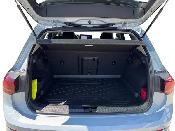 VOLKSWAGEN Golf VIII (2025) — foto 14 van 24