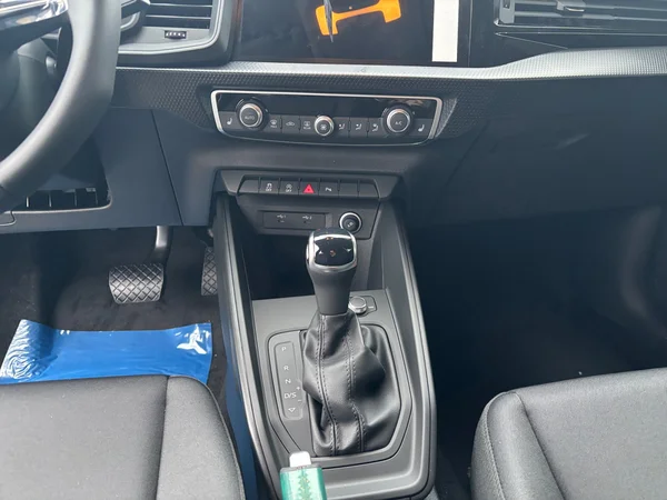 AUDI A1 Sportback (2025) — foto 10 van 19