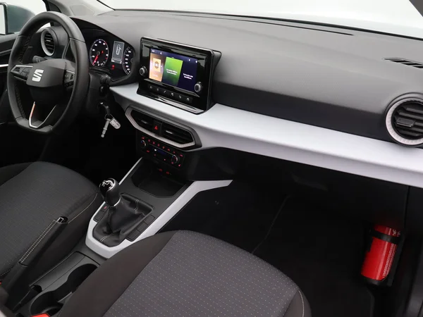 SEAT Arona (2023) — foto 18 van 24