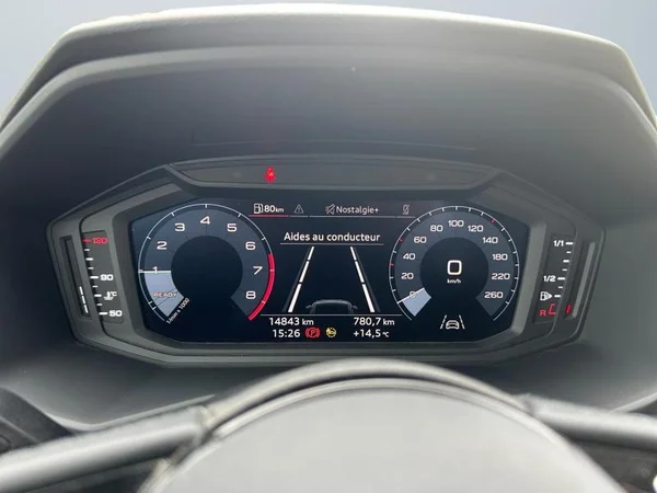 AUDI A1 Allstreet (2023) — foto 5 van 31