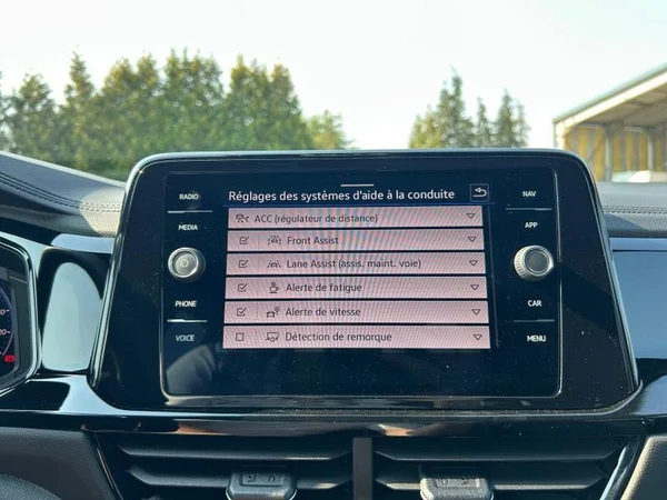 VOLKSWAGEN T-Roc (2025) — foto 10 van 31