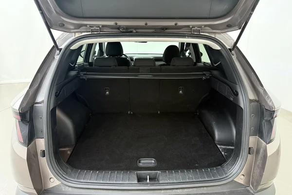 Hyundai Tucson (2021) — foto 17 van 21