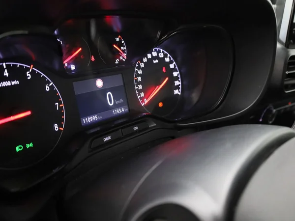Opel Combo Life (2023) — foto 34 van 35