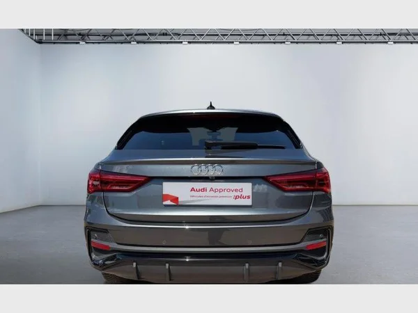 Audi Q3 Sportback (2024) — foto 24 van 26