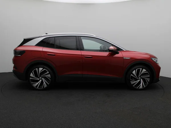VOLKSWAGEN ID.4 (2024) — foto 2 van 31