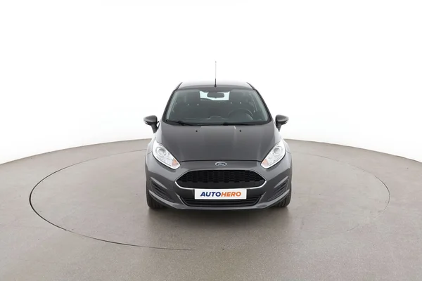 Ford Fiesta (2016) — foto 15 van 16