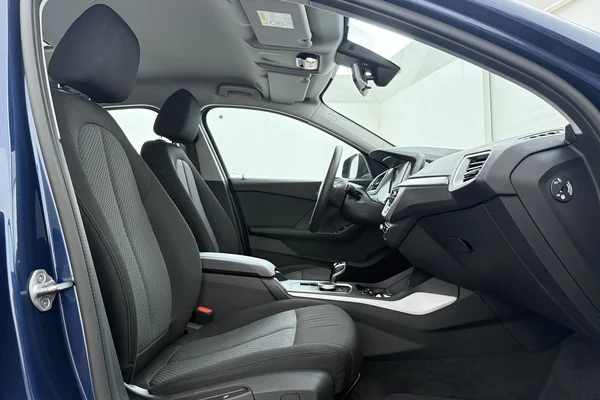 BMW 1 HATCH (2024) — foto 15 van 17