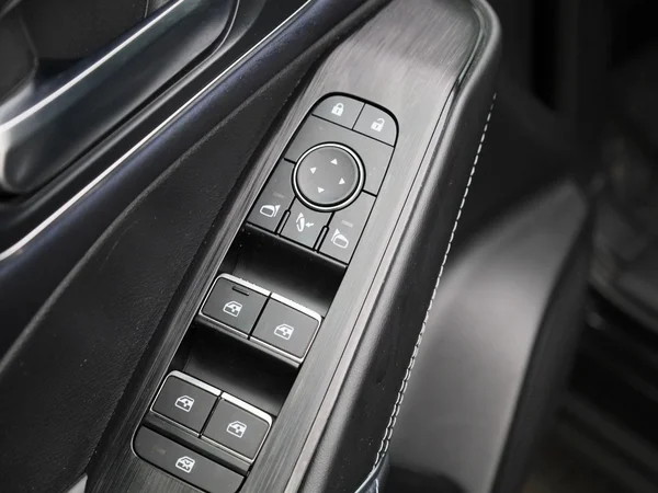 Nissan QASHQAI (2023) — foto 30 van 45