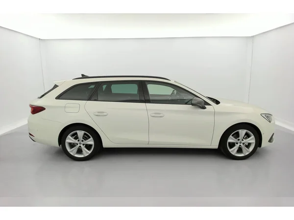 SEAT Leon ST (2024) — foto 3 van 36