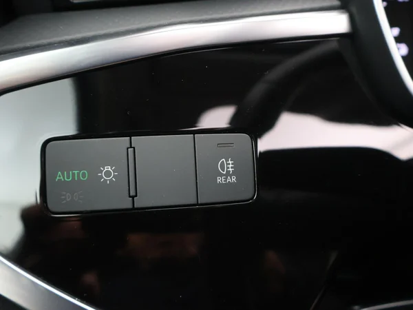 AUDI Q3 PHEV (2021) — foto 15 van 29