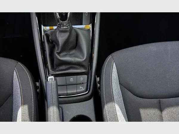 Skoda Kamiq (2025) — foto 14 van 31