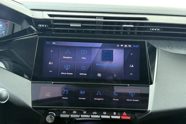 Peugeot 308 SW PHEV (2023) — foto 3 van 22