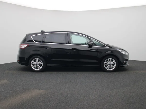 Ford S-Max (2020) — foto 39 van 42
