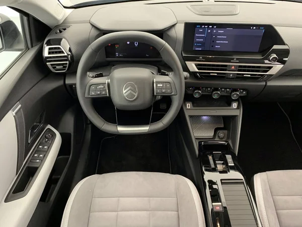 Citroen C4 (2025) — foto 5 van 27