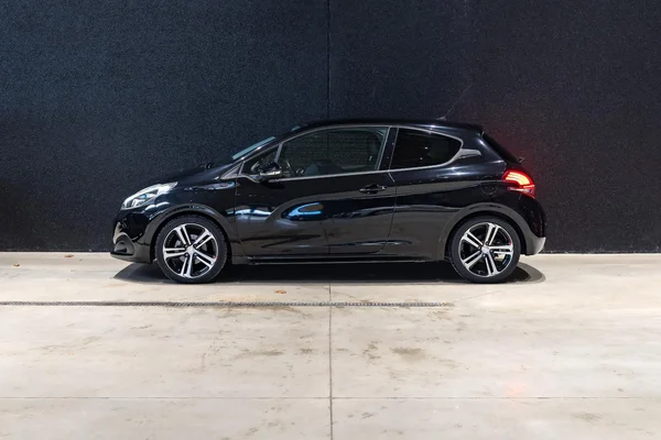 Peugeot 208 (2017) — foto 29 van 33