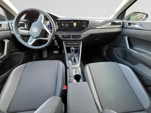 VOLKSWAGEN Polo (2026) — foto 3 van 24