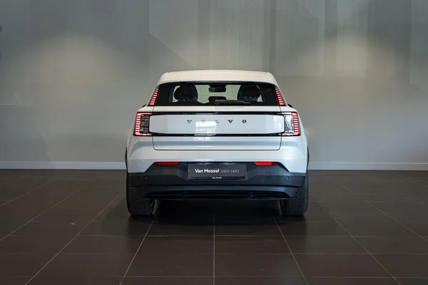 Volvo EX30 (2024) — foto 28 van 31