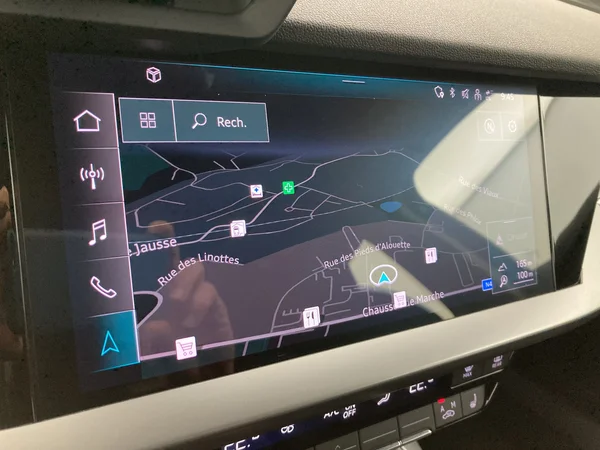 AUDI A3 Sportback (2021) — foto 22 van 36